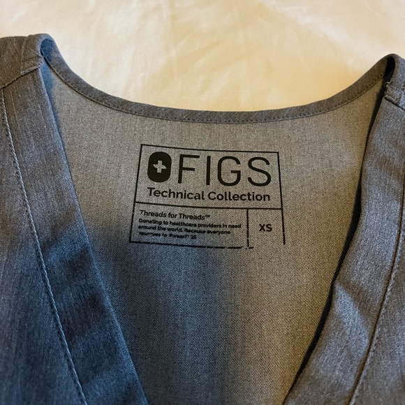 Graphite figs scrubs - Picture 4 of 7